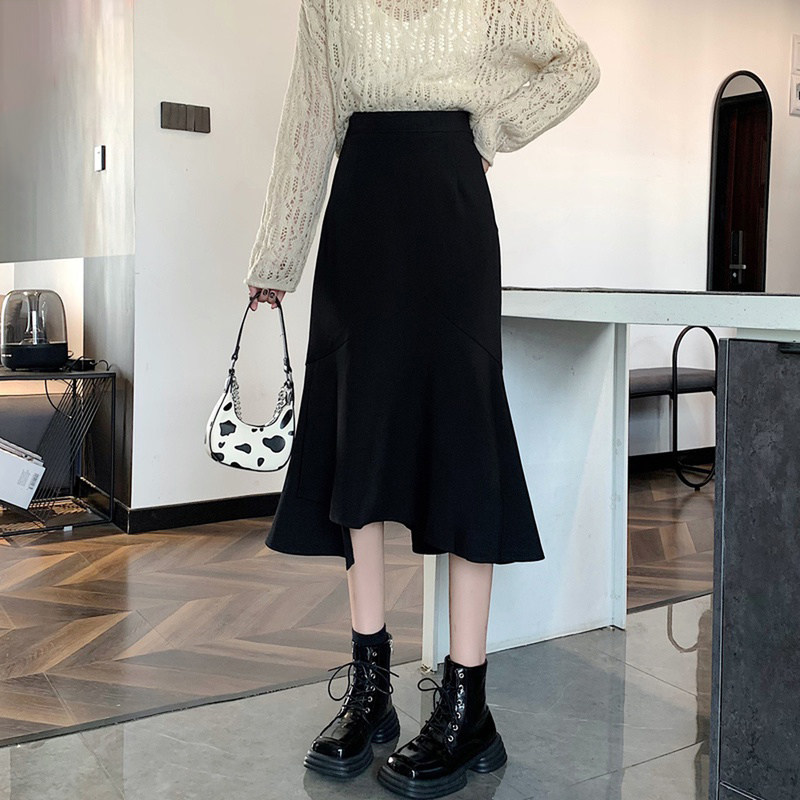 潮牌黑色半身裙女中长款高腰a字包臀裙2025秋冬不规则鱼尾裙长裙