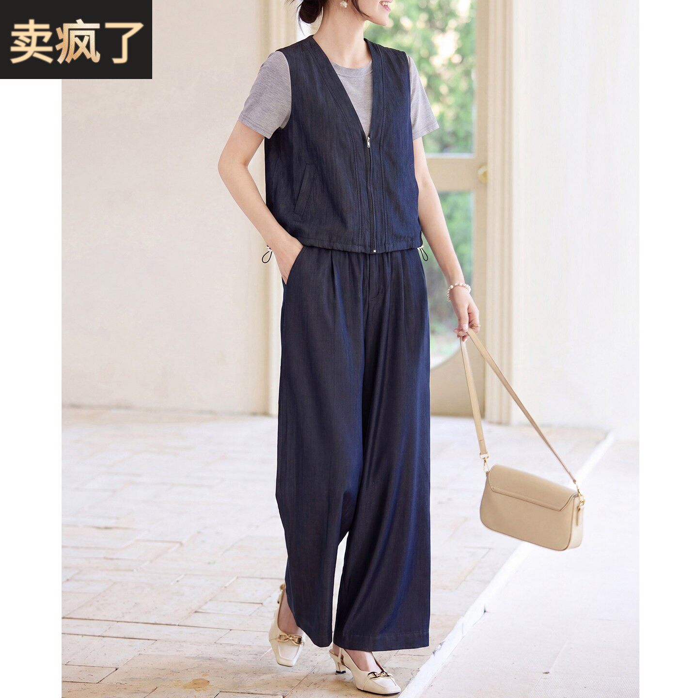 喜卉妈妈夏装套装休闲短袖2026新款中老年夏季T恤衫显瘦减龄女装