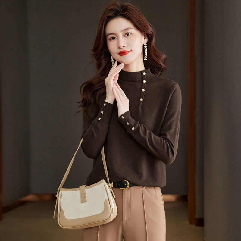 高级感超好看的毛衣女春秋2025新款半高领针织上衣修身打底衫内搭