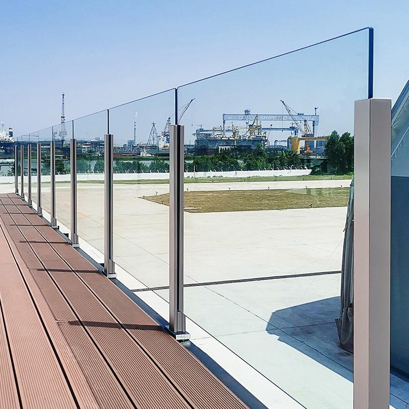 金梵 定制304不锈钢楼梯阳台无框方管内卡槽夹玻璃扶手护栏杆立柱