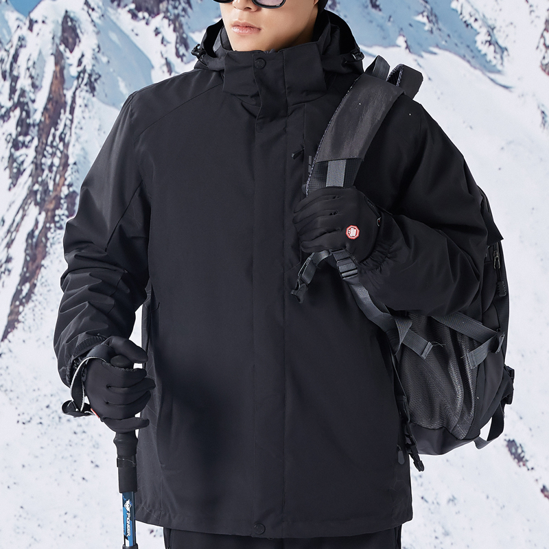 羽绒可拆卸软壳外套防山服冲锋衣