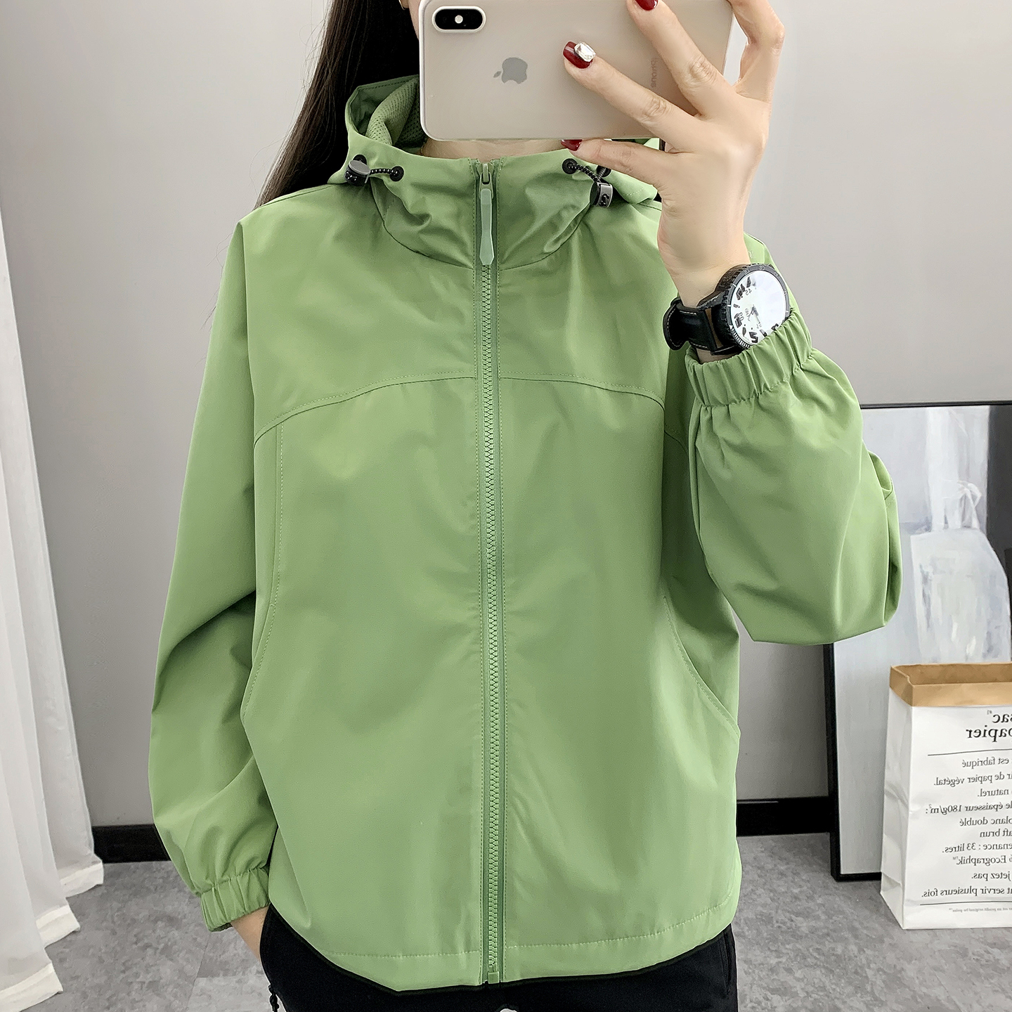 秋冬季连帽软壳衣女款单层冲锋衣户外防雨登山服外套休闲夹克套装