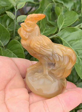 天然冰黄玛瑙鸿运当头金鸡报喜小摆件