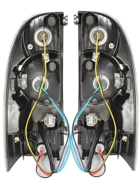 适用于丰田2005-2015款Tacoma尾灯 塔库玛原车黑色LED总成款