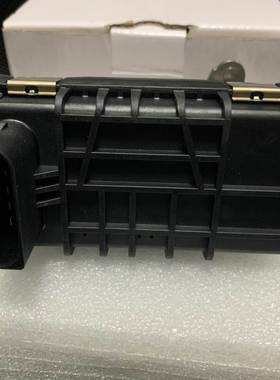 适用涡轮增压器电磁阀适用路虎神行者2代2.2T DW12B执行器753546