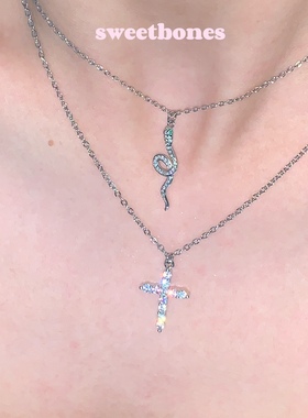 sweetbones辣妹必入小蛇项链爆闪百搭精致配饰十字架项链叠戴ins