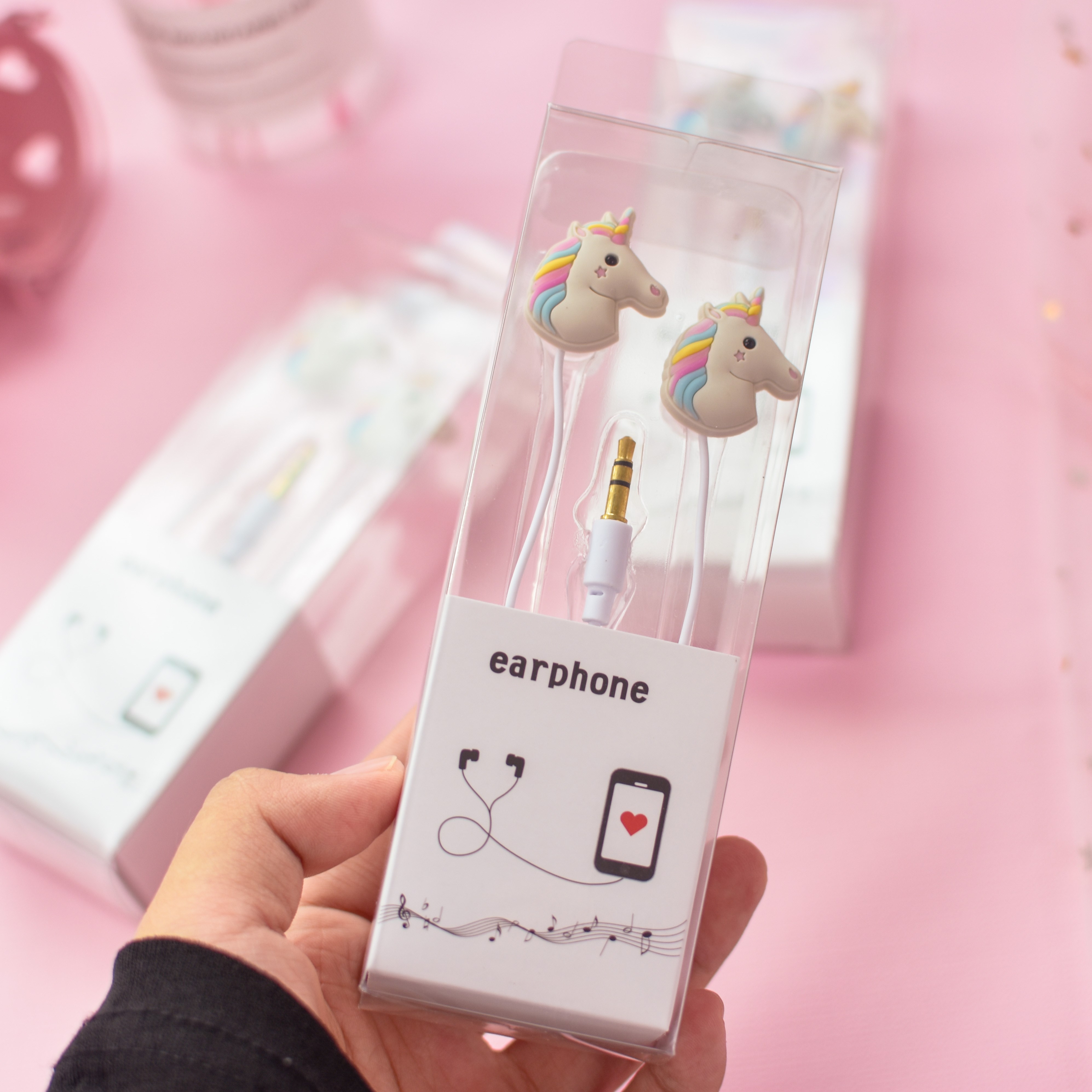 创意卡通独角兽少女心女生款韩版入耳式耳机可爱安卓通用萌头戴式在类目 影音电器, 耳机/耳麦中 - 来自Buy2taobao.com提供专业的淘宝代购服务