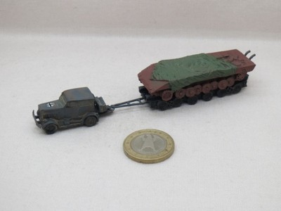 【展示】1/144 WWII German 100t transportation tractors