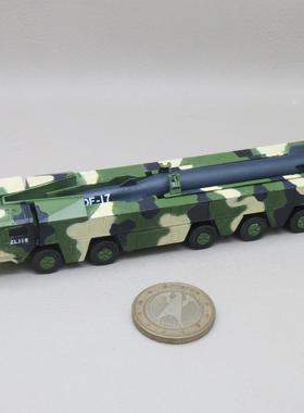 【现货】1/144 现代中国 PLA DF-17 Missile launch vehicle