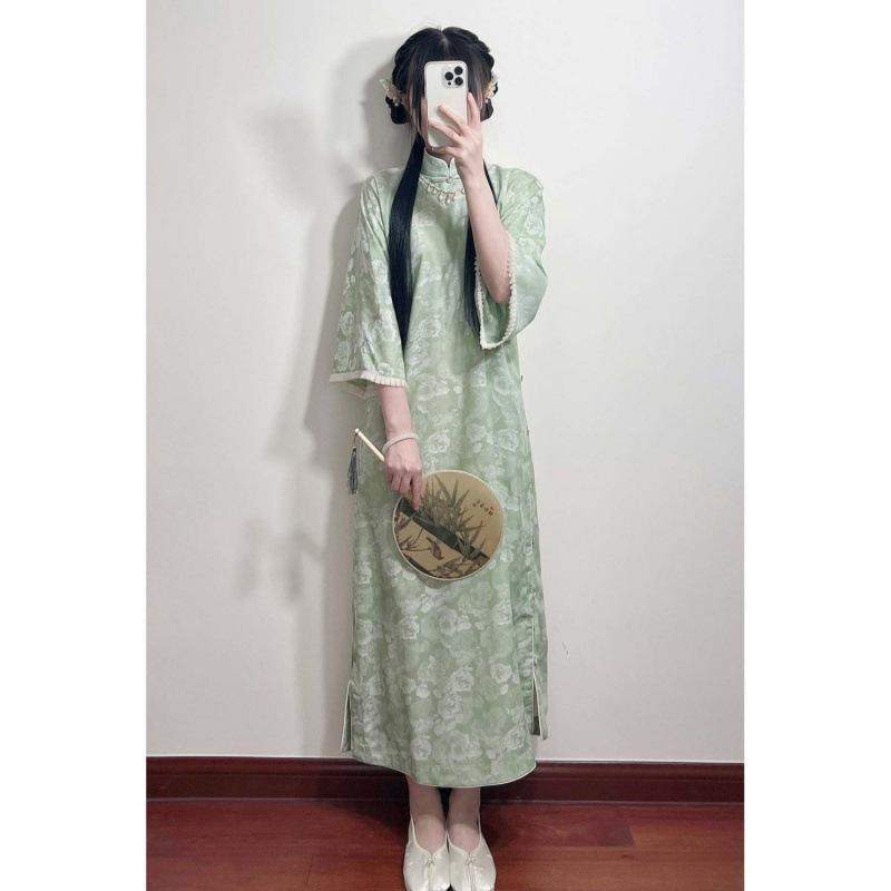 绿色倒大袖宽松改良旗袍长款少女