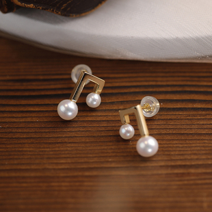 小立交 音符耳钉女通体S925纯银耳饰女高级感 正圆淡水珍珠T家款