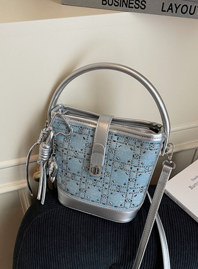 高级感小众设计手提水桶包女2026新款夏季超火时尚百搭单肩斜挎包