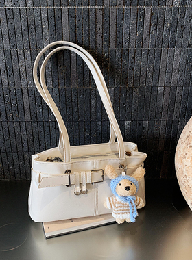 2026新款高颜值轻奢复古小众腋下包女爆款高级质感简约休闲单肩包