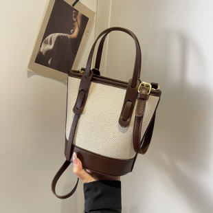 高级感撞色手拎小包包女包2025新款 单肩包 百搭洋气斜挎水桶包时尚