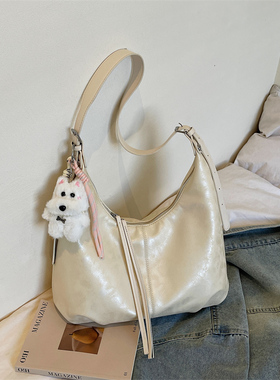 大容量时尚高级感轻奢复古托特包女2026新款高颜值简约通勤单肩包