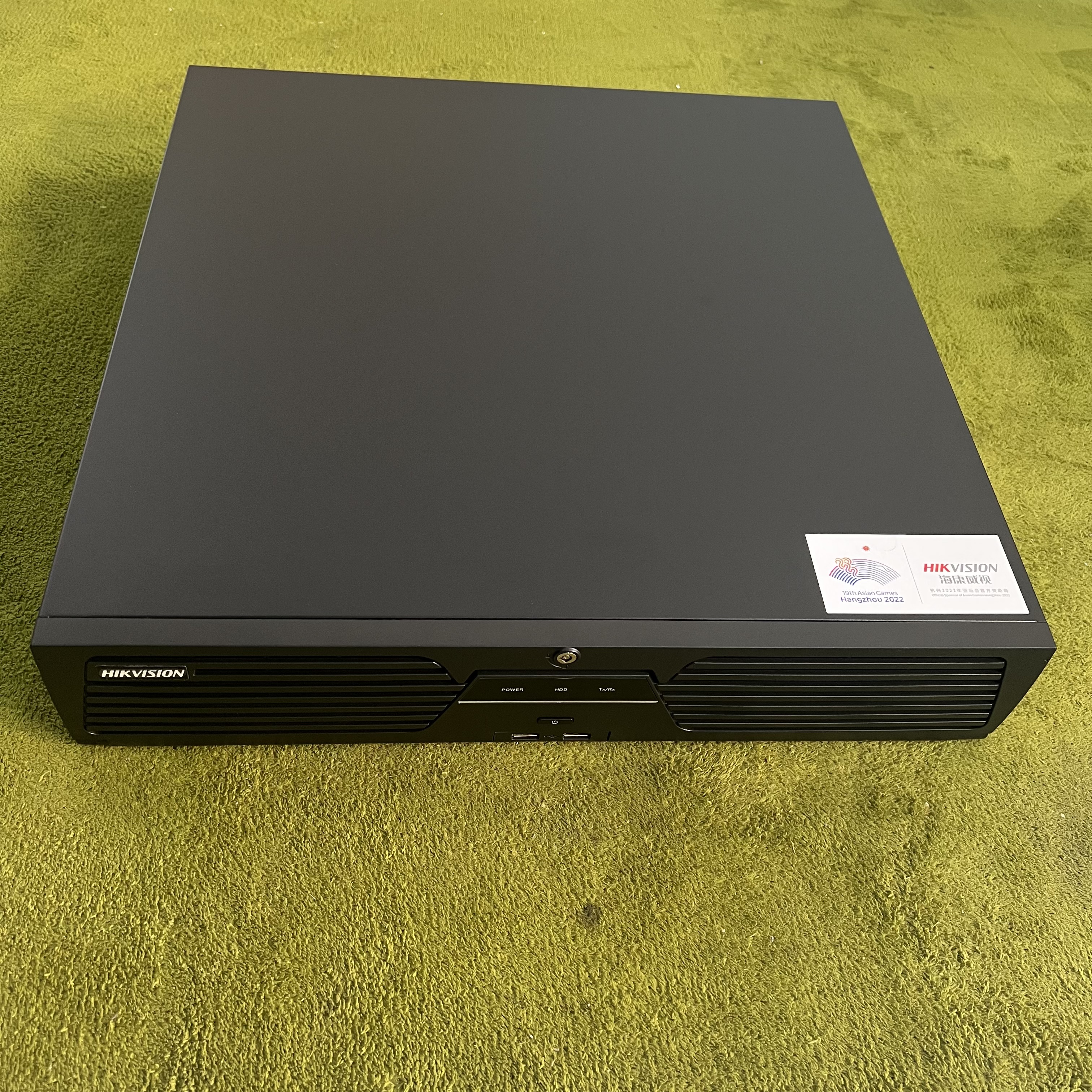 海康威视8盘位网络硬盘录像机