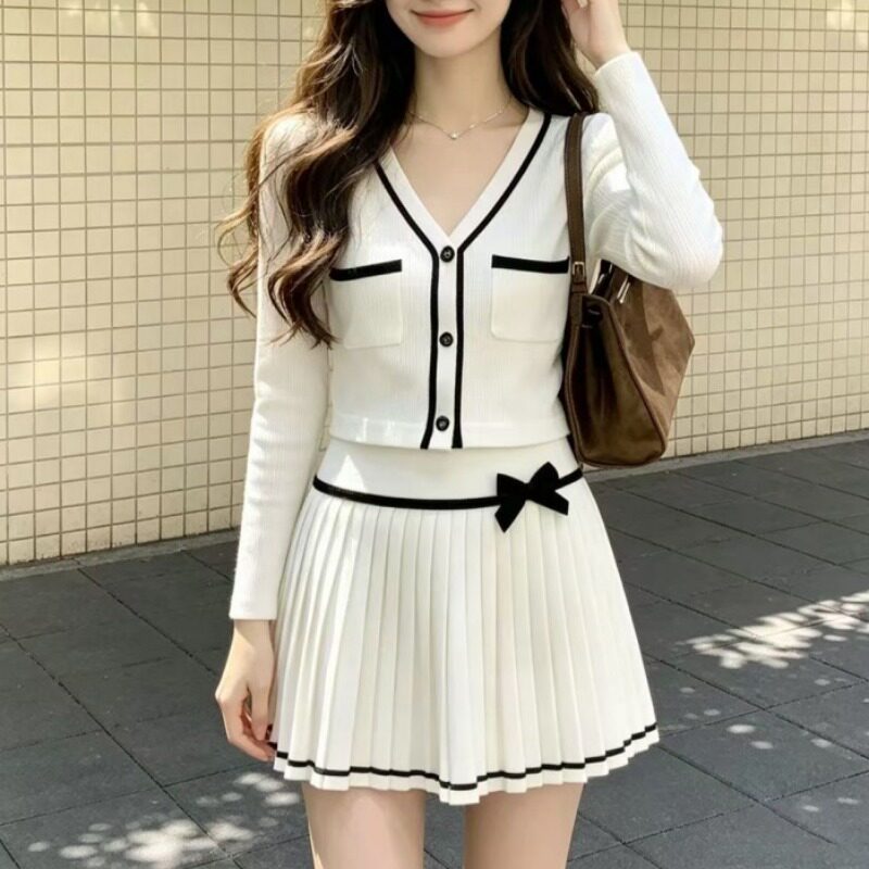 韩国春秋新款女装洋气减龄学院风穿搭一整套装针织衫半裙两件套潮