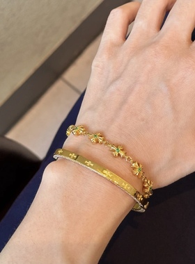 十字架22k金天然钻石十字架花手链