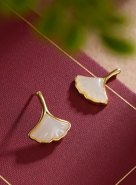 子佩集S925银【东风银杏】耳钉【ED02859】纯银古法银和田玉银杏