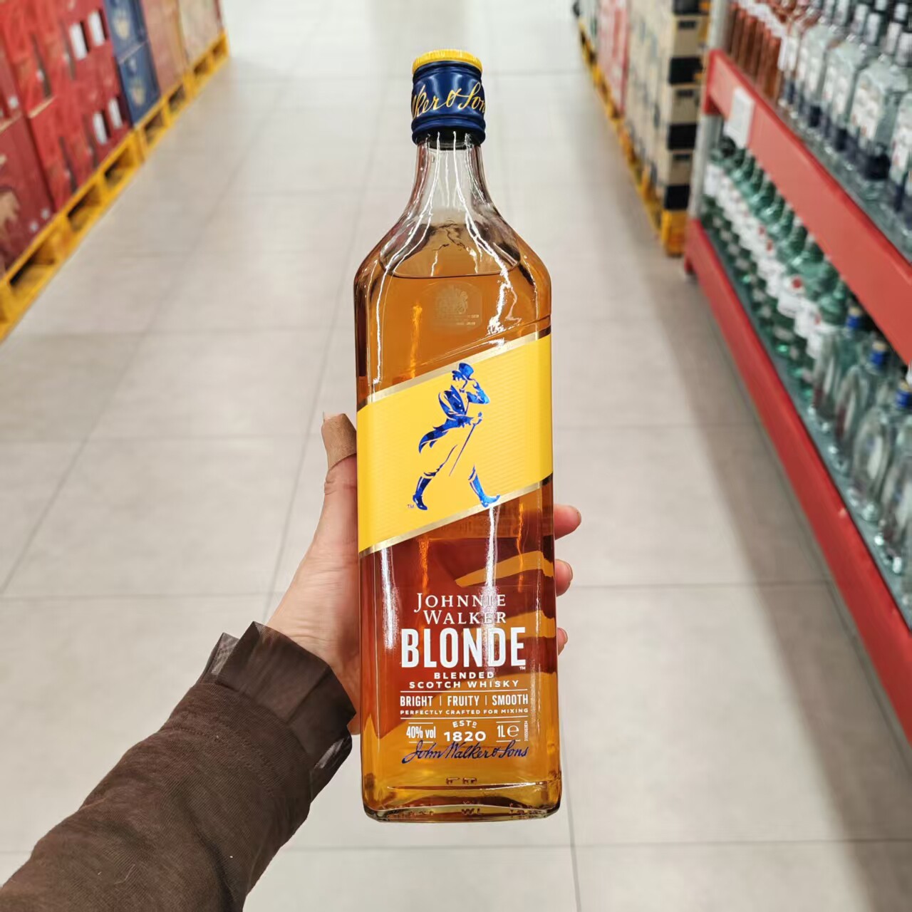 MM代购尊尼获加耀澄调配型苏格兰威士忌1L英国进口洋酒烈酒40%vol