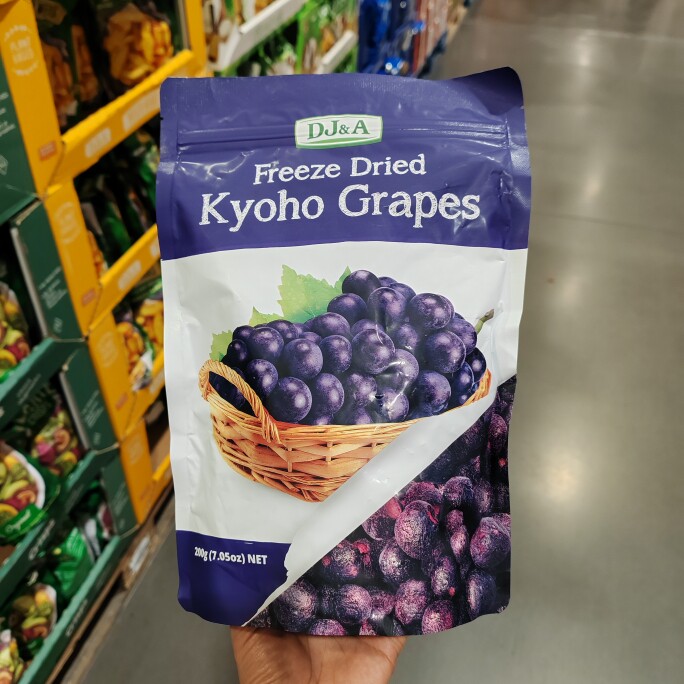 开市客代购DJ&A冻干葡萄200g巨峰葡萄水果干小零食无人工香精