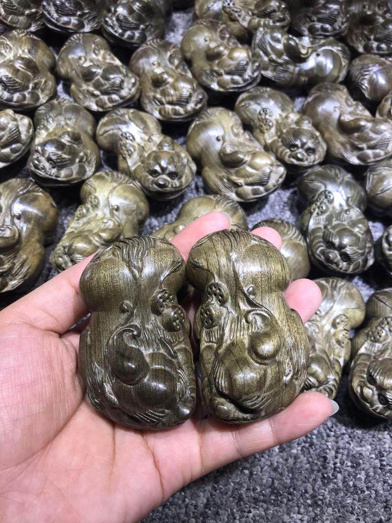 木雕天然阴沉金丝楠木招财貔貅手把件家居客厅实木小摆件随身文玩