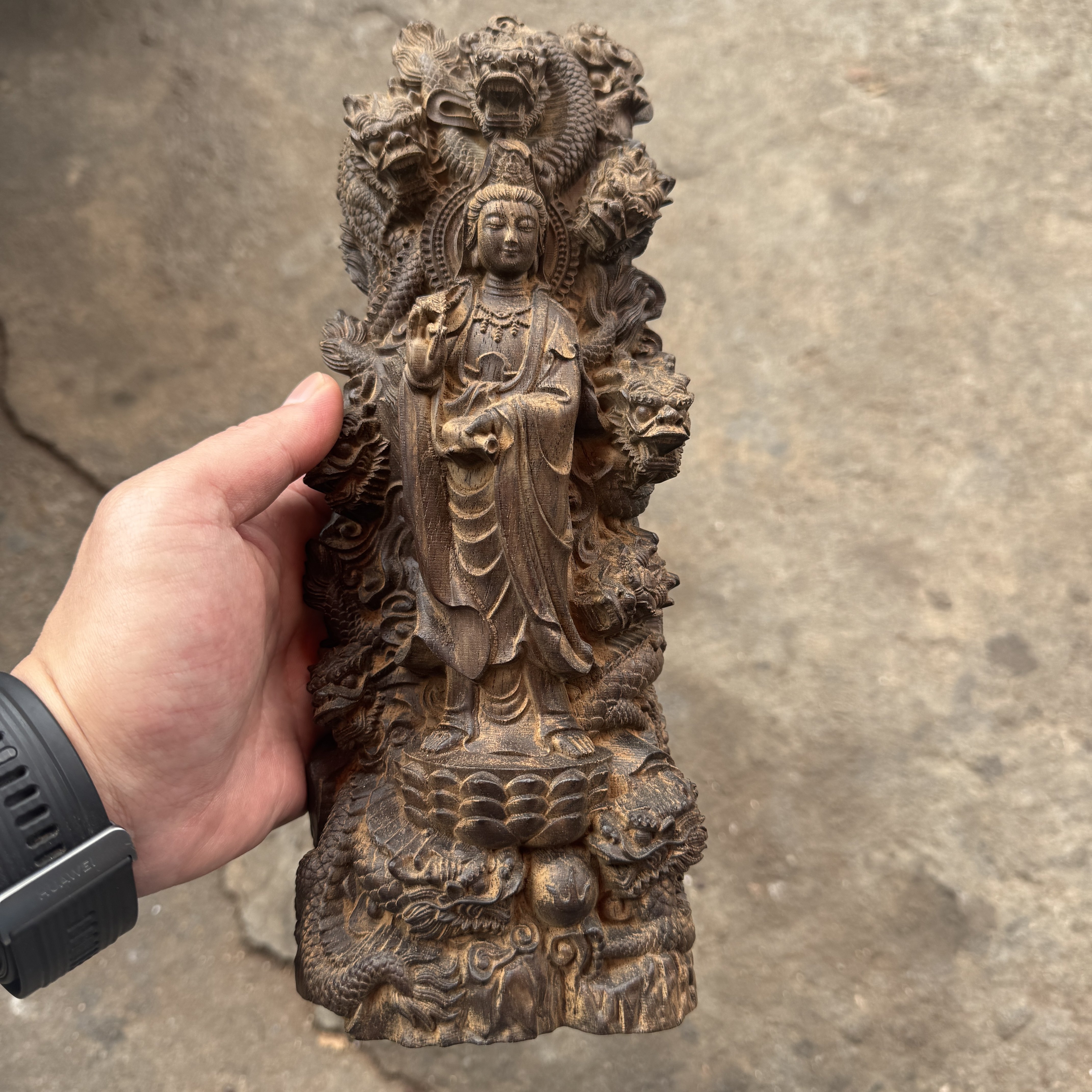 越南沉香木雕刻摆件九龙观音菩萨摆件实木雕刻工艺品家居装饰品