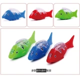 Новая электрическая проекция рыба в середине -фестиваль фестиваль фестиваль музыкальный коктейль светящаяся игрушка Бесплатная рыба