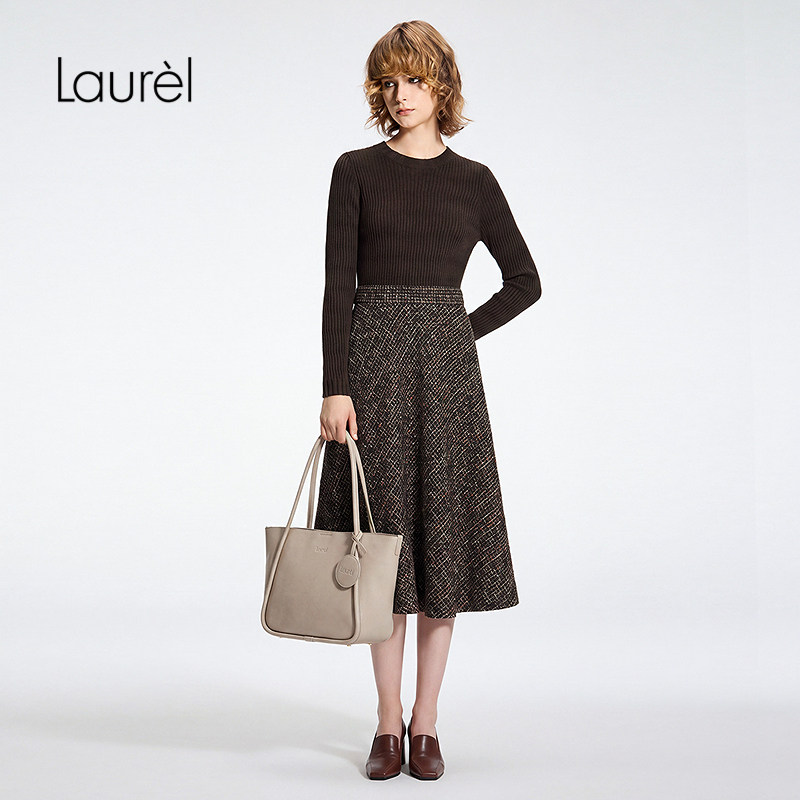 Laurel劳芮26早秋新款坑条针织拼接连衣裙LWD373Y00200