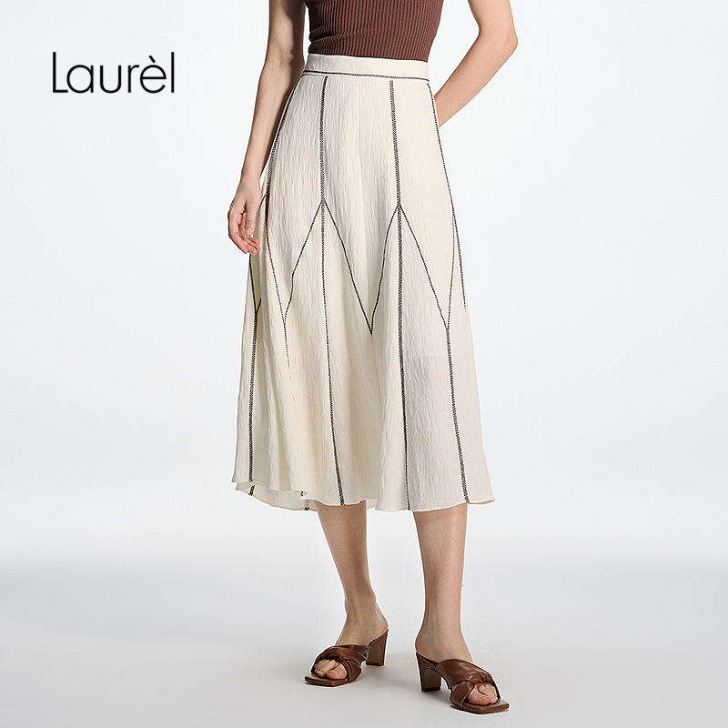 【织皱工艺】Laurel劳芮26春新款撞色线条A字半裙LWD371Q01400