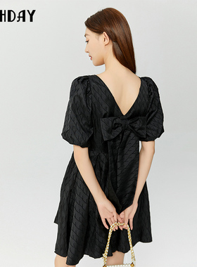 highday轩日2023秋新款公主裙设计感露背黑色大蝴蝶结短袖连衣裙