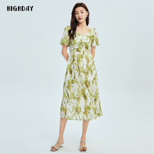 highday轩日夏季法式方领修身印花女裙洋气捏褶短袖收腰连衣裙ins