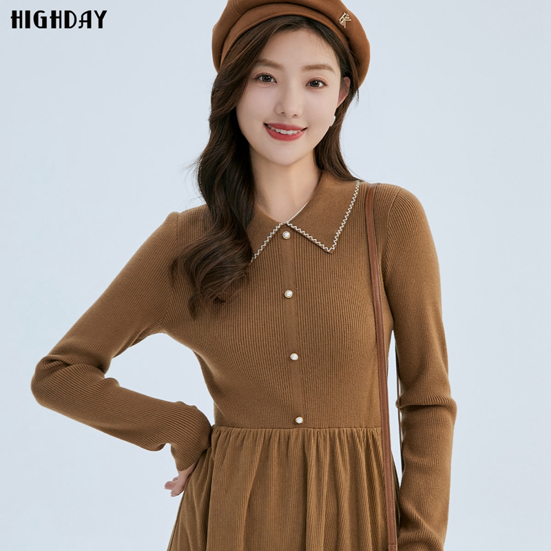highday轩日2024秋冬新款小翻领针织裙女洋气修身长袖a字连衣裙潮
