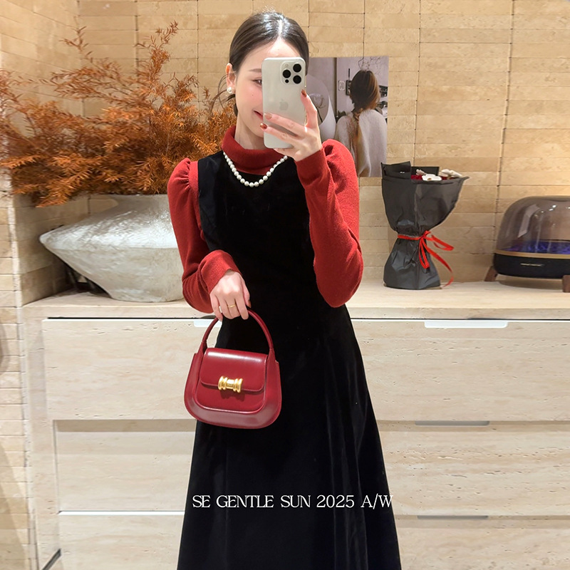 秀熙熙2025冬新白标韩版气质百搭丝绒连衣裙背带无袖连衣裙88465