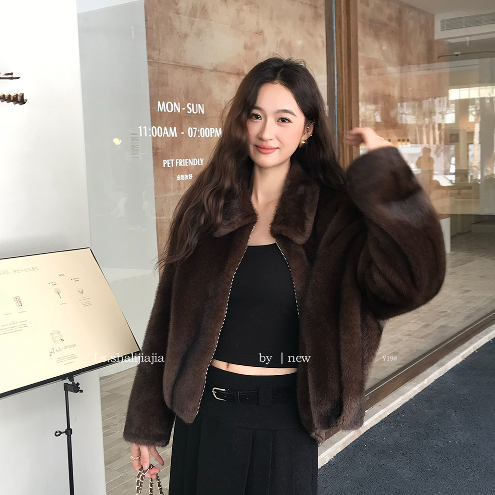 LS 优雅保暖时尚翻领短款毛毛外套 广州十三行25秋冬新品女装Y19#