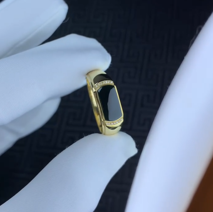 订做18k金戒指 马鞍墨翠戒指 天然A货墨翠 缅甸墨翠戒指