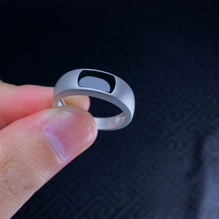 订做！18k金墨翠翡翠马鞍戒指 男士 女士戒指 高端简约大气奢华