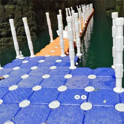 塑料浮筒码头水上栈道乐园游泳池搭建平台鱼排网箱养殖摩托艇泊位