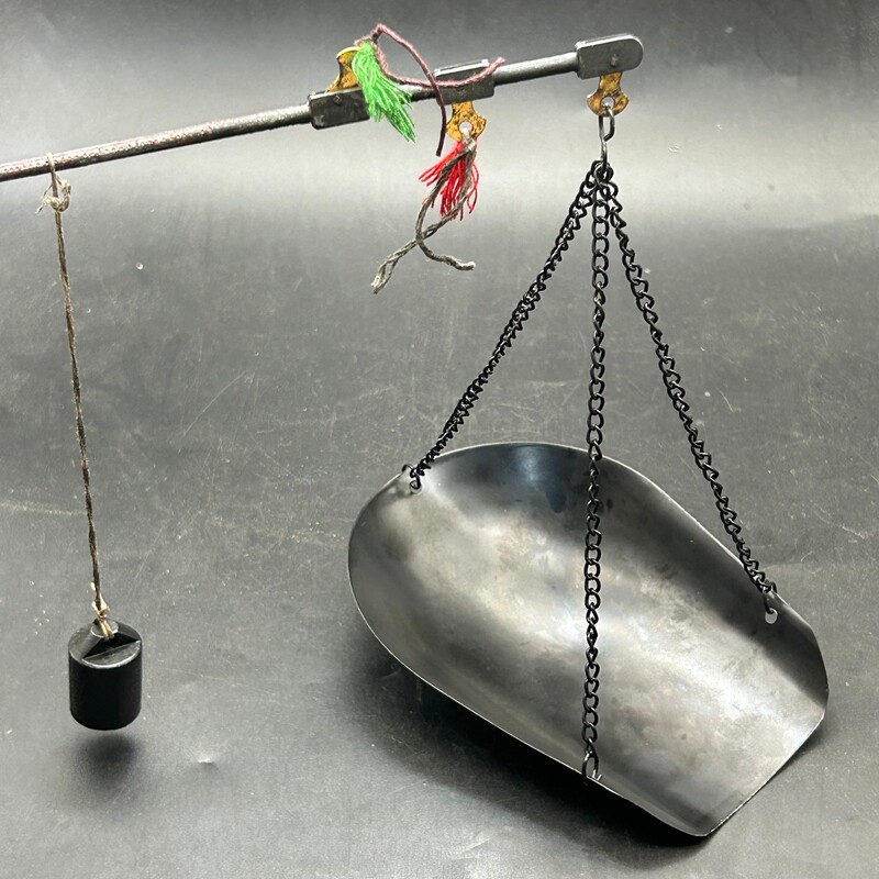 古玩杂项 迷你老式称 称心如意手工小称手提秤药材称 簸箕形小称
