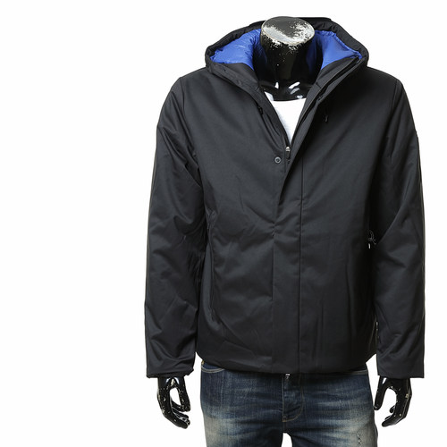 Armani/阿玛尼连帽夹克