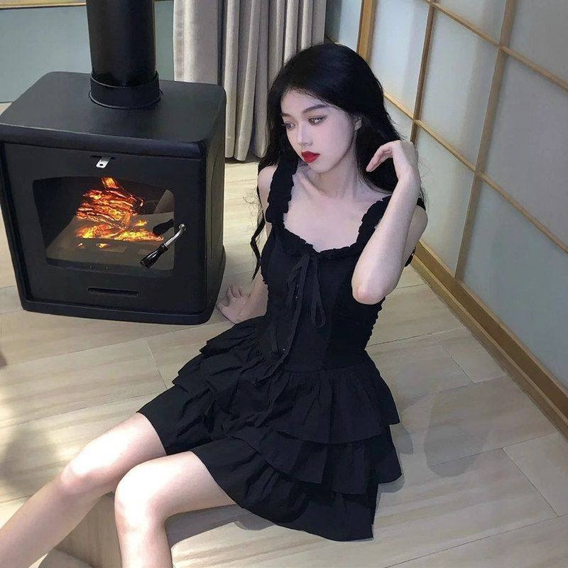 赫本风黑色木耳边吊带连衣裙夏季性感小个子绑带收腰荷叶边蛋糕裙,女装/女士精品,连衣裙,淘宝优惠券,粉丝福利购,淘宝优惠卷