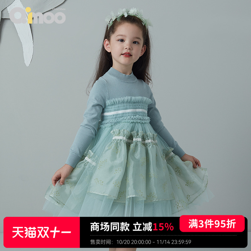 童装长袖连衣裙Qimoo百褶时尚