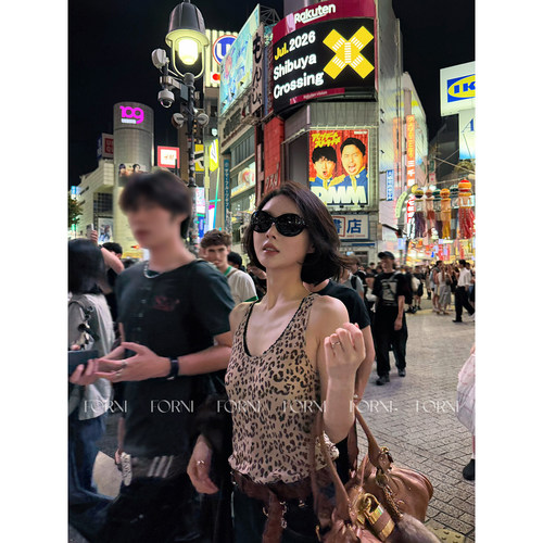 复古豹纹印花松弛慵懒感背心上衣