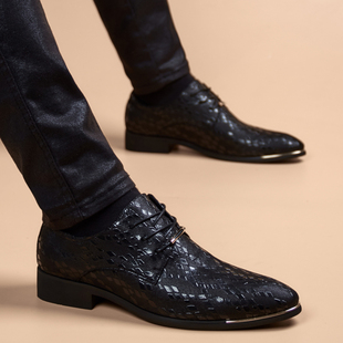 皮鞋男士夏季透气商务正装压花休闲鞋子男款增高尖头男鞋2025新款