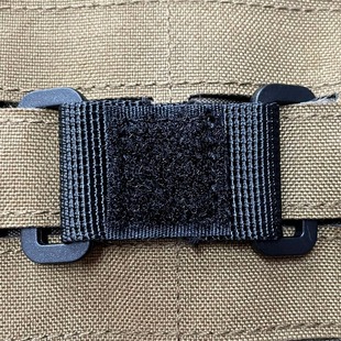 Molle系统用士气章底座 机能魔术贴战术底座Molle 铭牌贴转换座