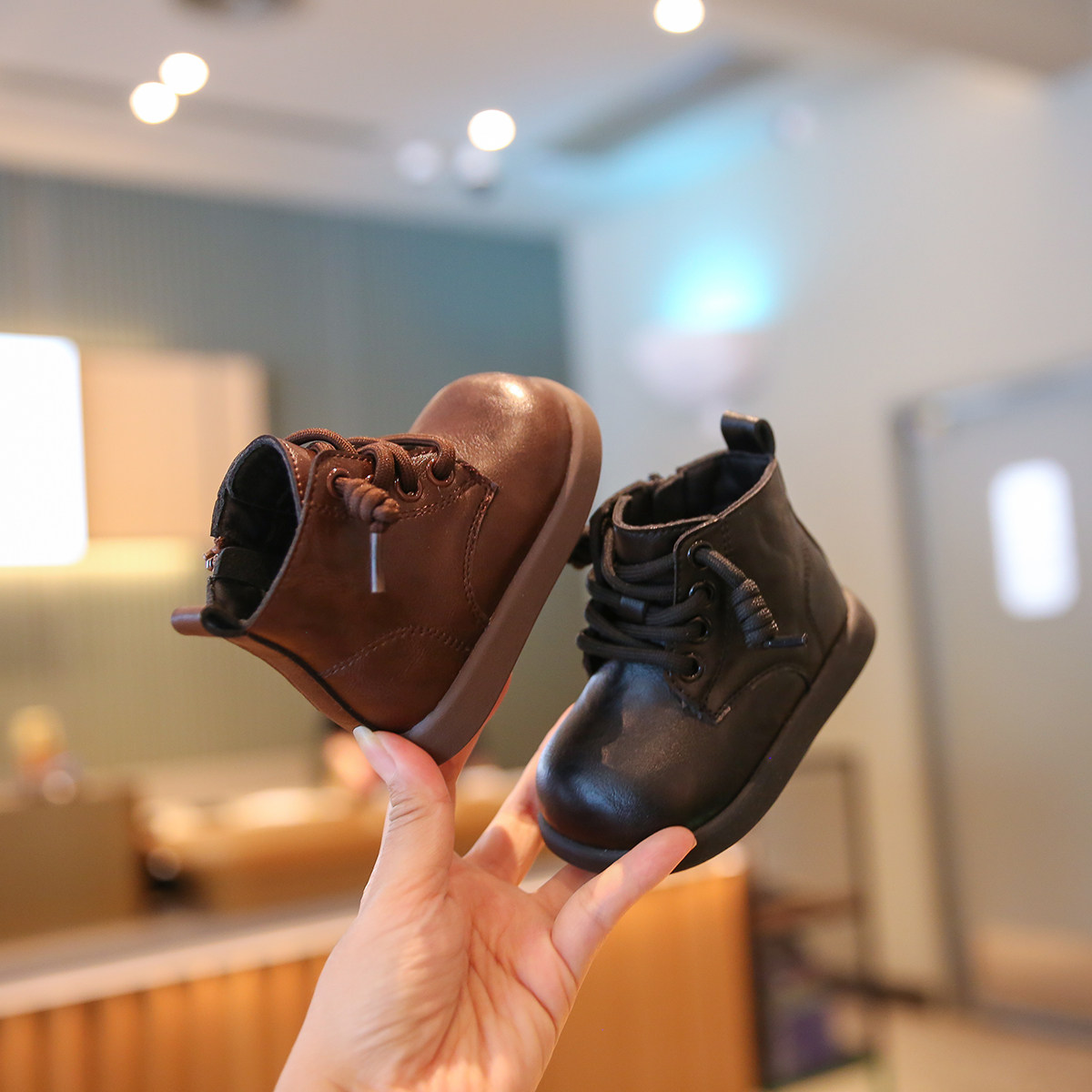 小步点儿童靴子冬季加绒棉鞋男宝宝鞋子马丁靴英伦风短靴女童皮靴