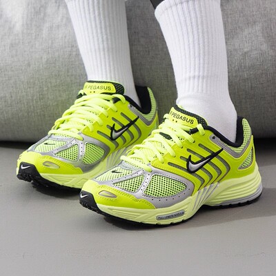 NIKE耐克女鞋2025春新款复古低帮休闲老爹鞋厚底跑步鞋HQ1675-700