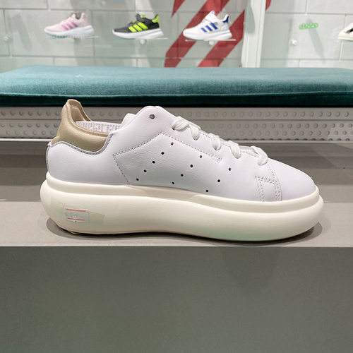阿迪达斯休闲面包鞋低帮板鞋