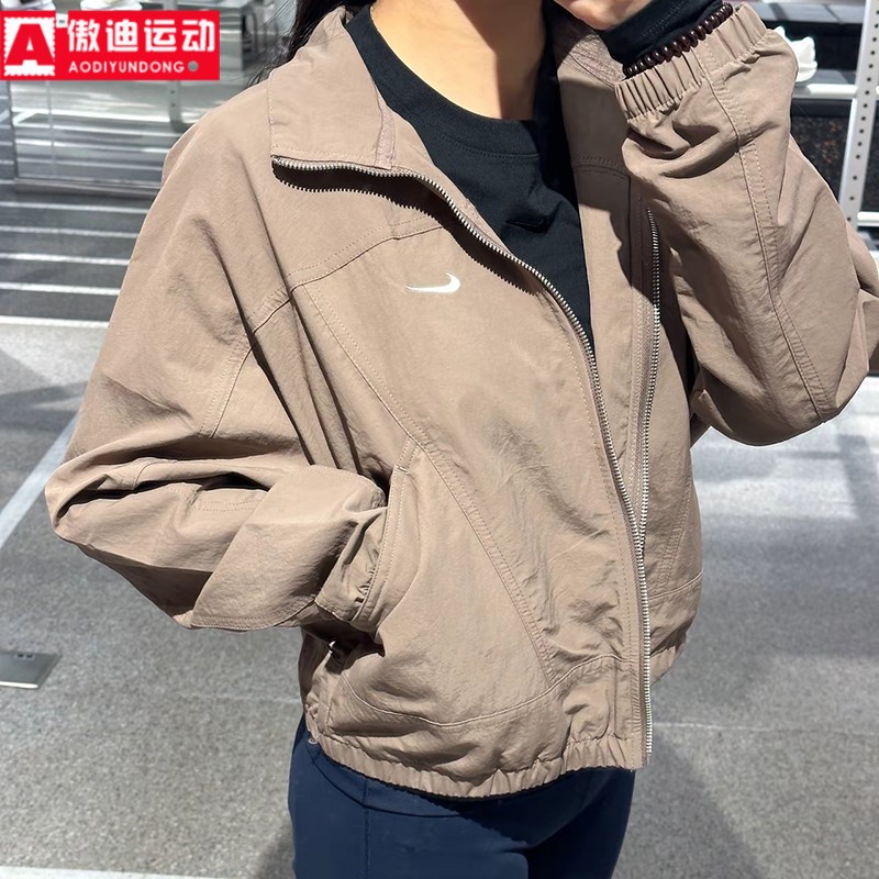耐克外套女运动立领夹克