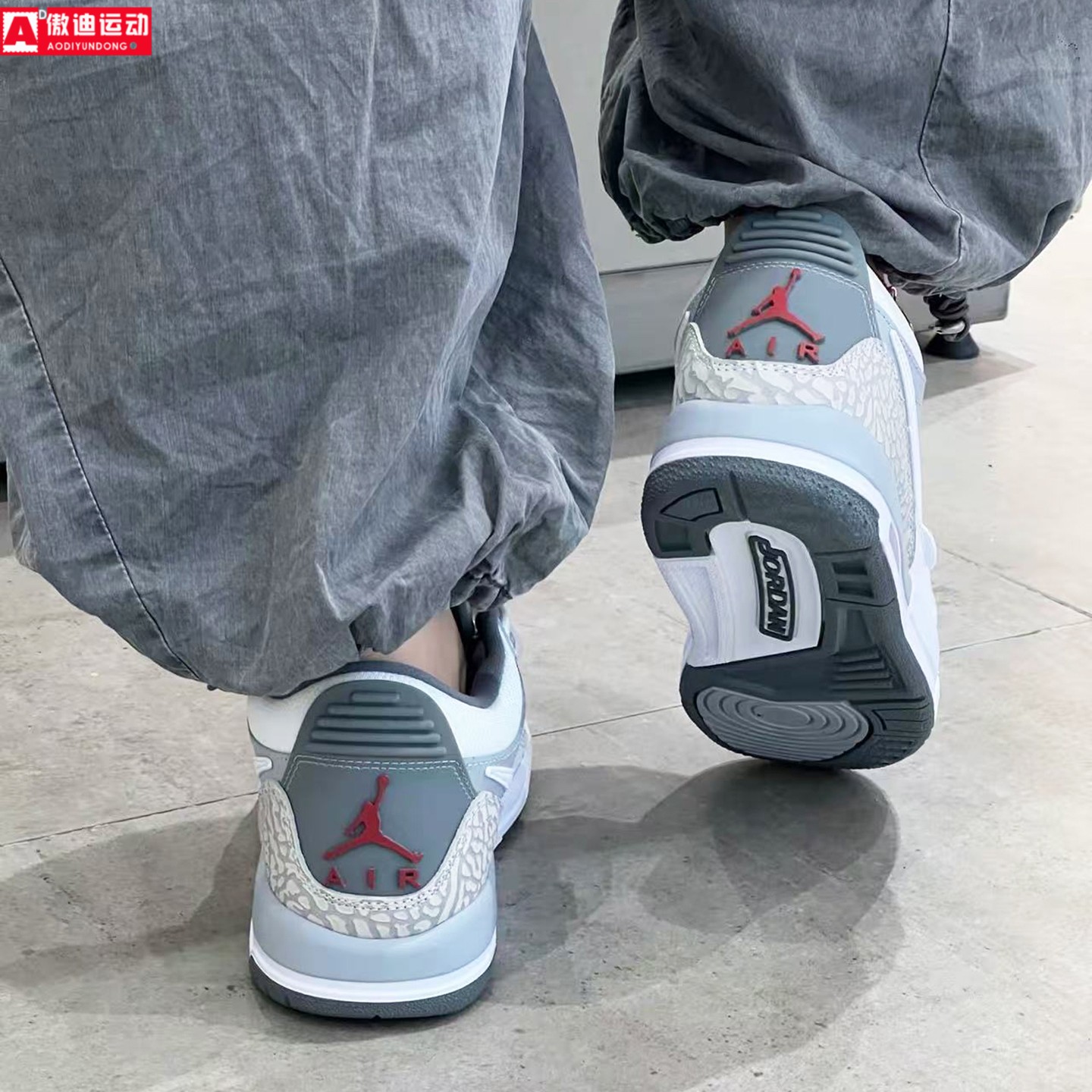 耐克灰白板鞋2025冬季新款AJ312篮球运动鞋休闲大童鞋 CD9054-005